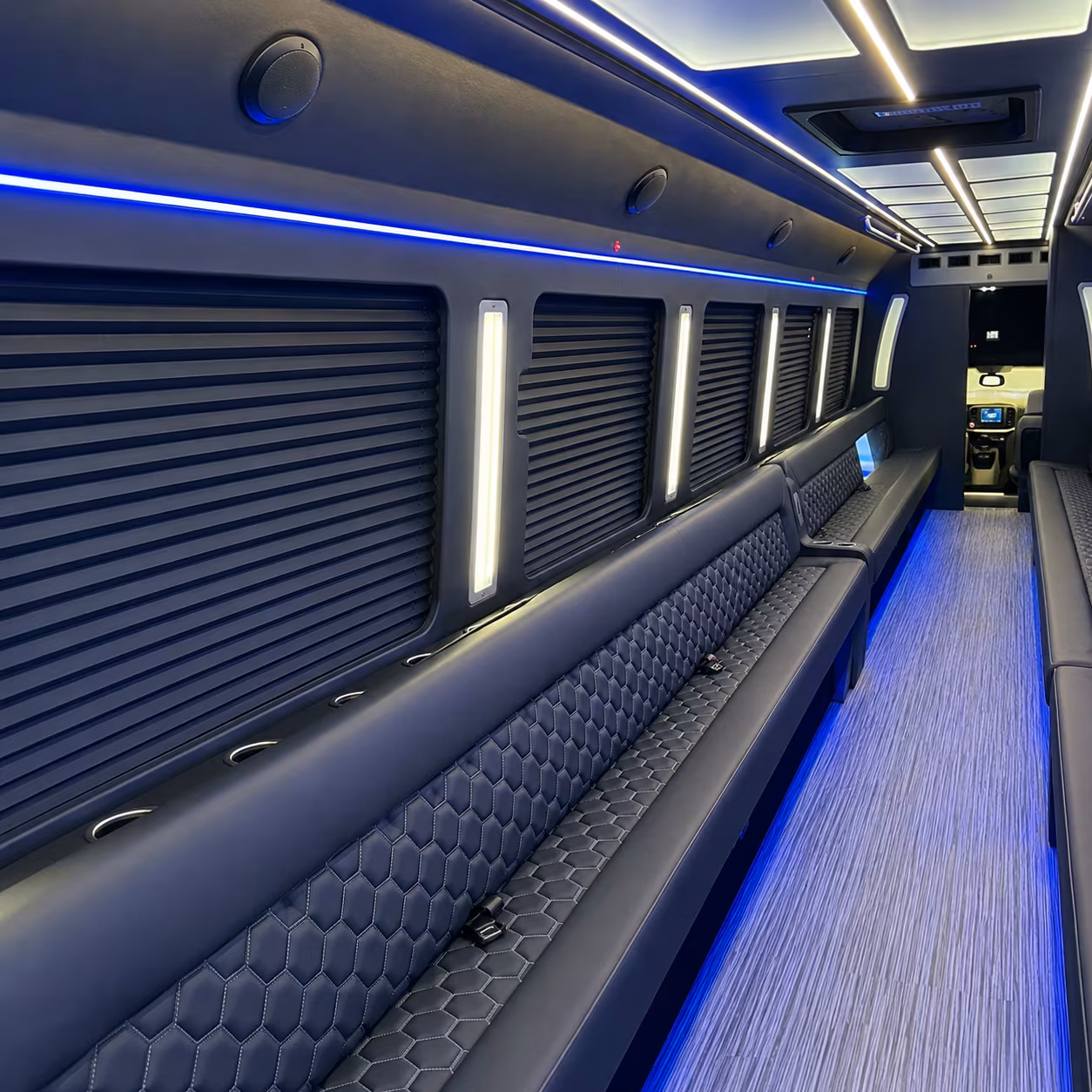 bachelor party buses for cleveland guardians and browns game days