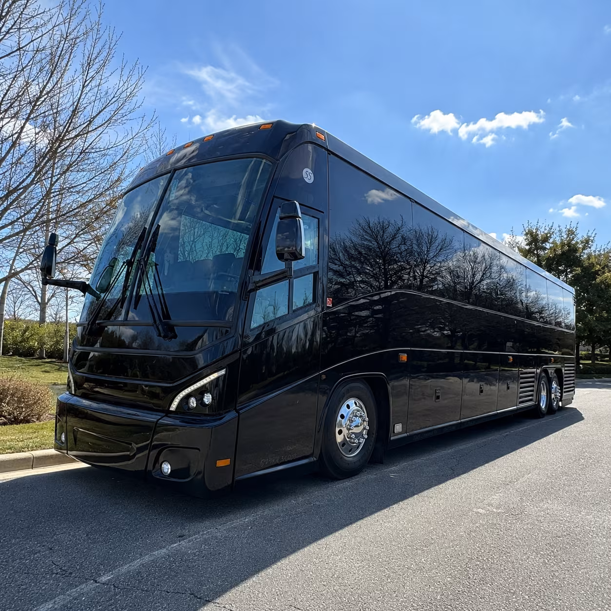 charter bus rentals and group transfers at cleveland hopkins international airport cle