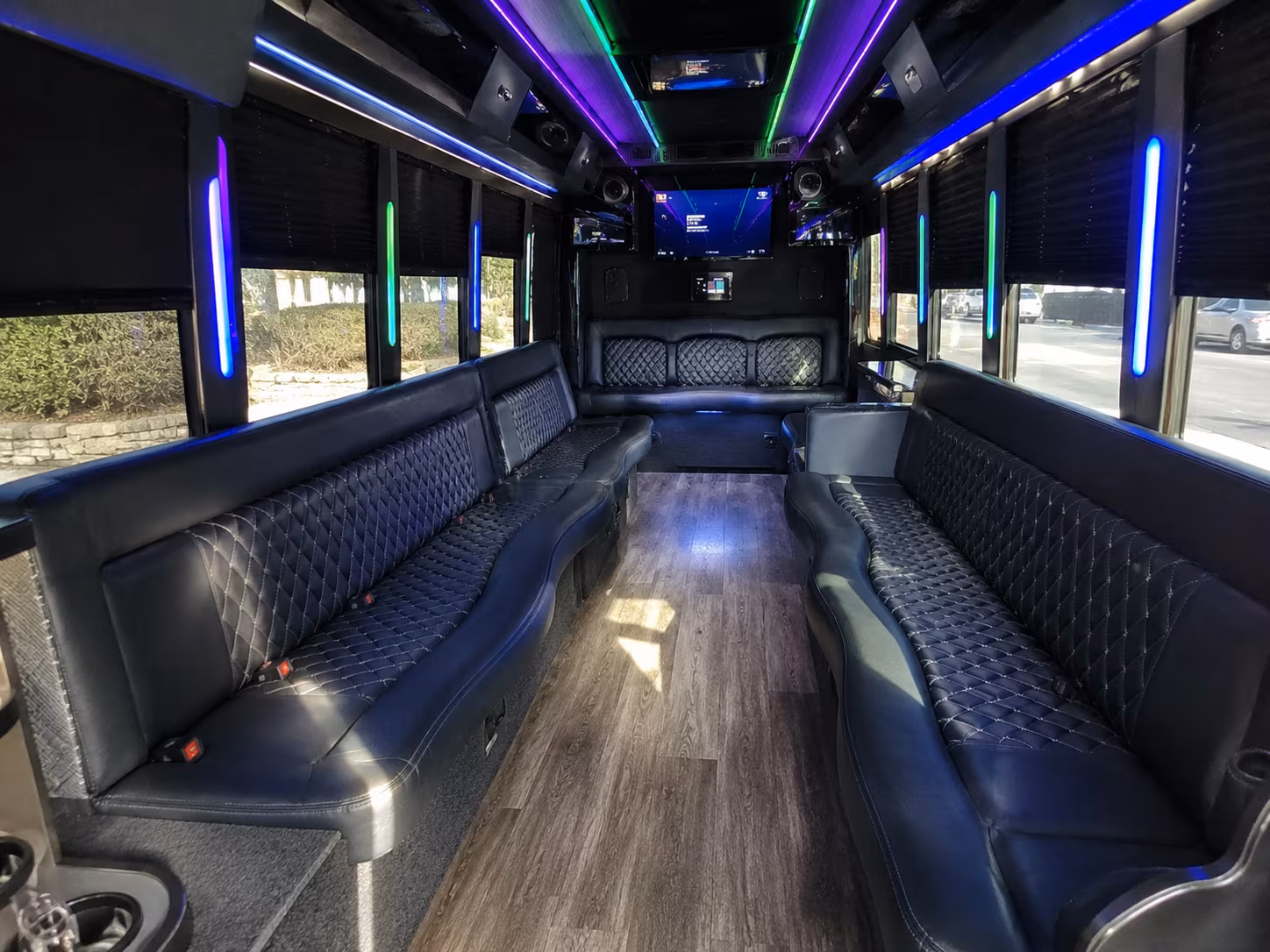 cleveland 15 passenger party bus interior