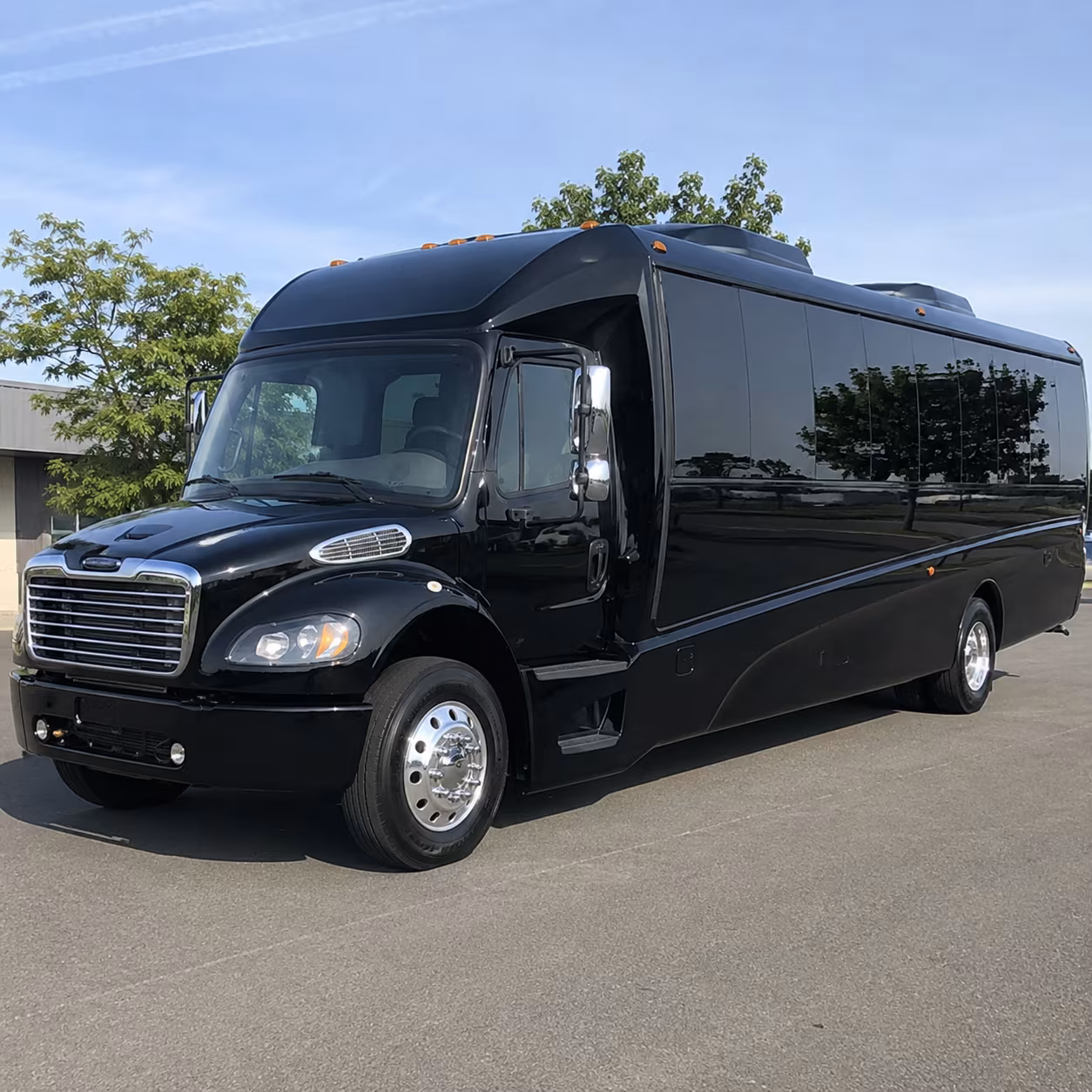 cleveland 28 passenger minibus