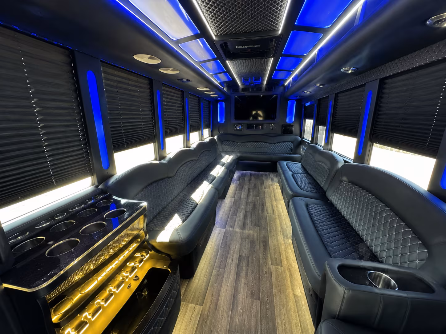 cleveland holiday party bus rental