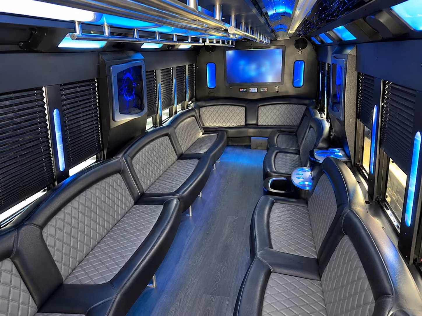 cleveland party buses for bachelorette bar crawls through the warehouse district