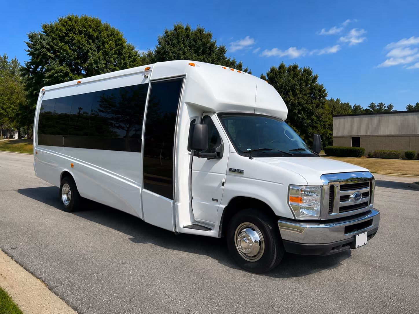 find and book transportation for your next concert or music festival 4