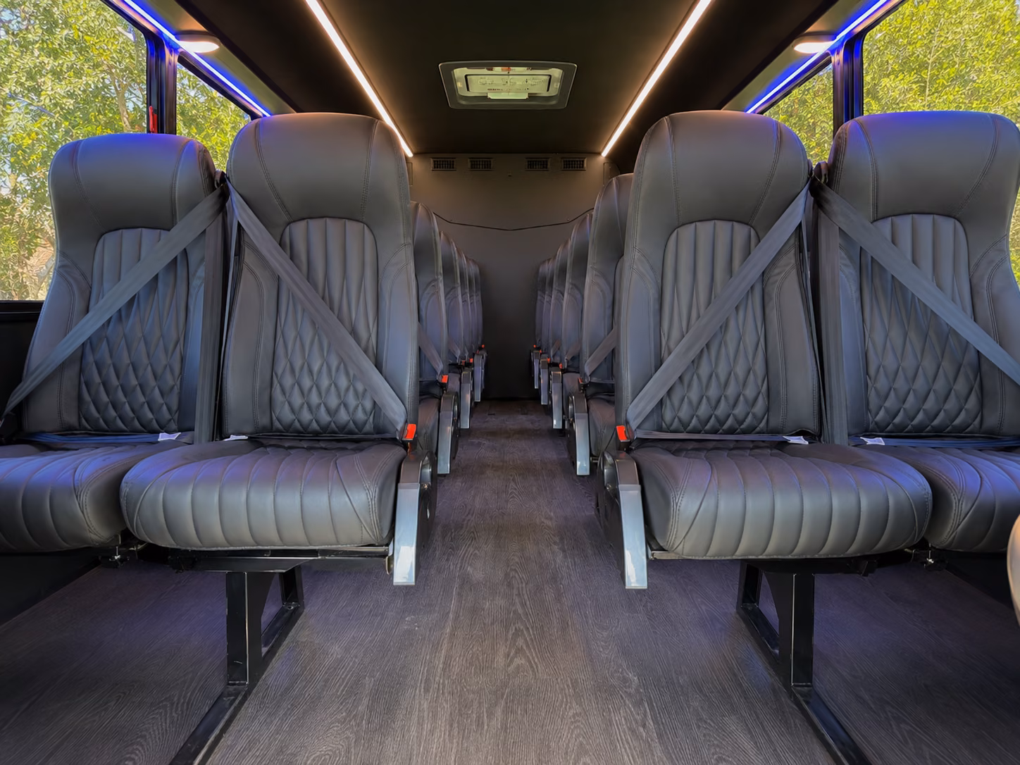 find and book transportation for your next corporate event 3