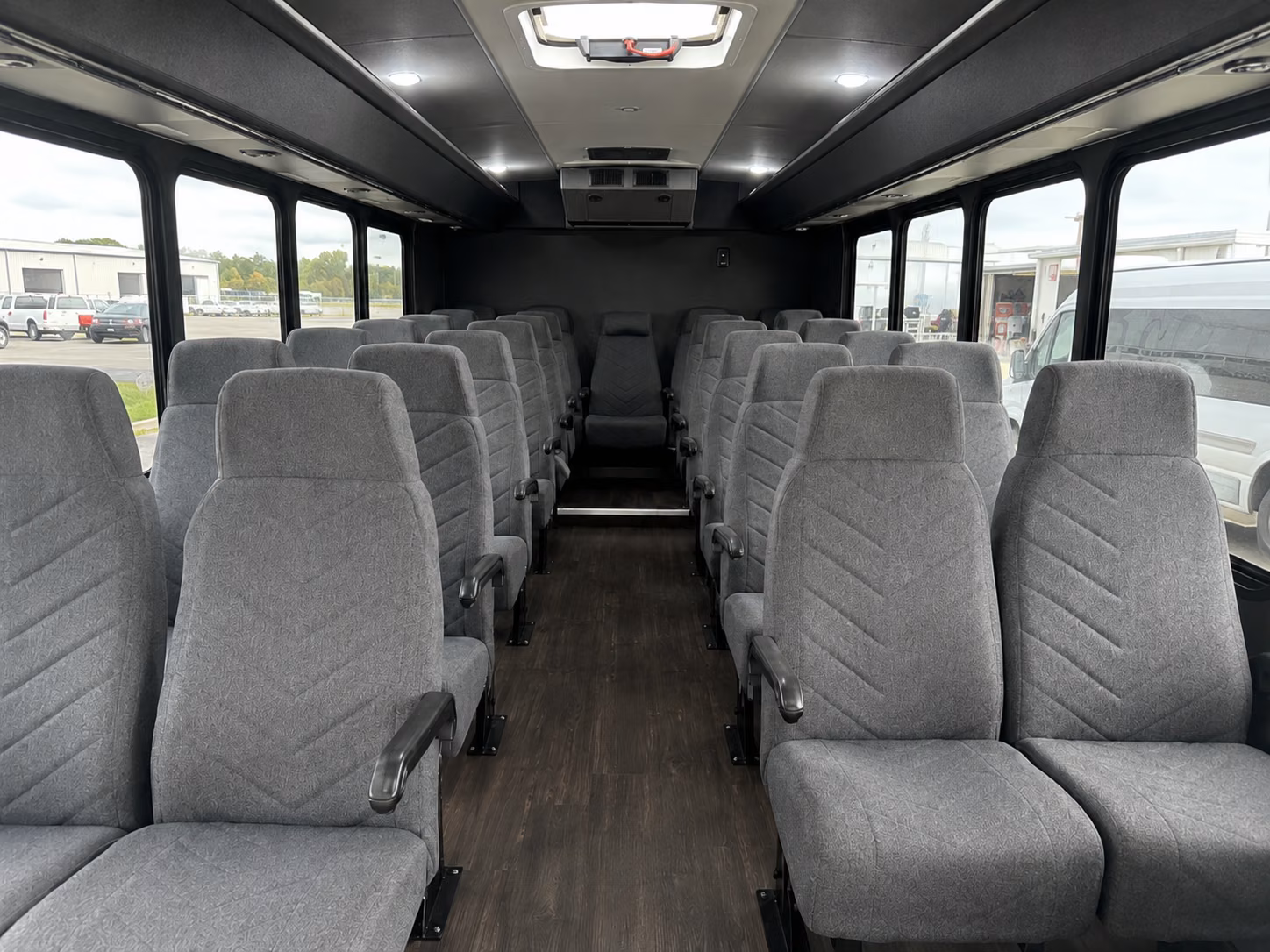 minibuses for cleveland botanical garden and cultural campus trips