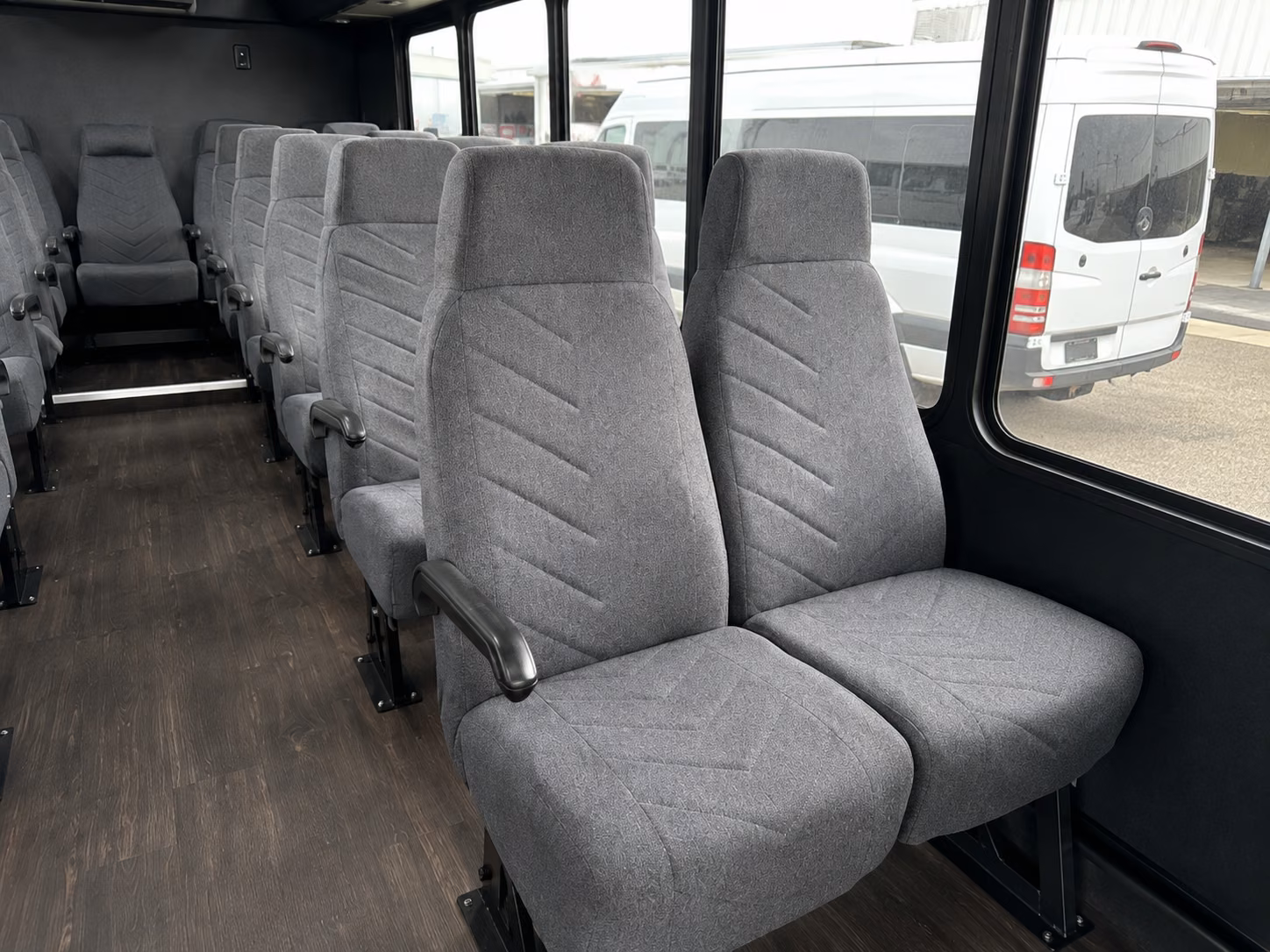 minibuses for smaller cleveland prom groups who want to ride in style