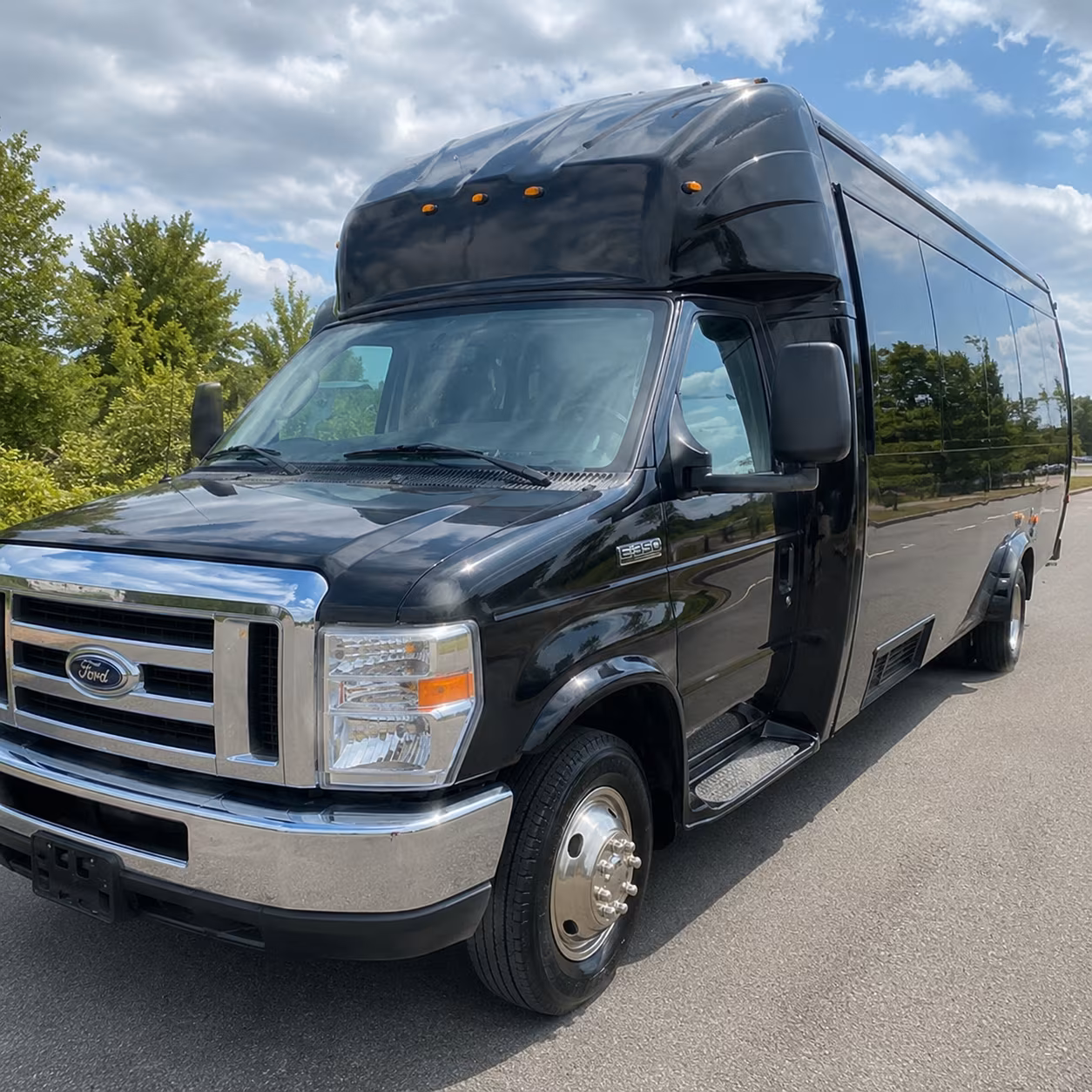 senior ministry and accessible bus rentals for cleveland congregations